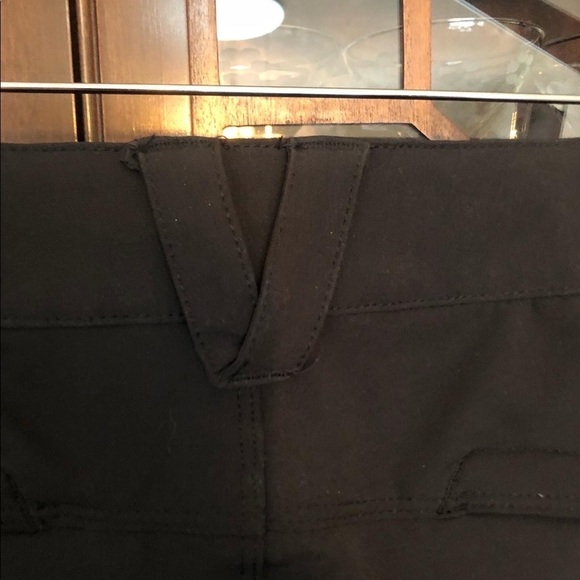 L.L. Bean pants. - Picture 5 of 8